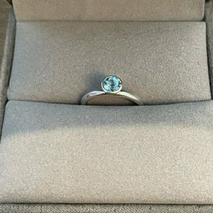 💙Aquamarine Solitaire ring • size 6